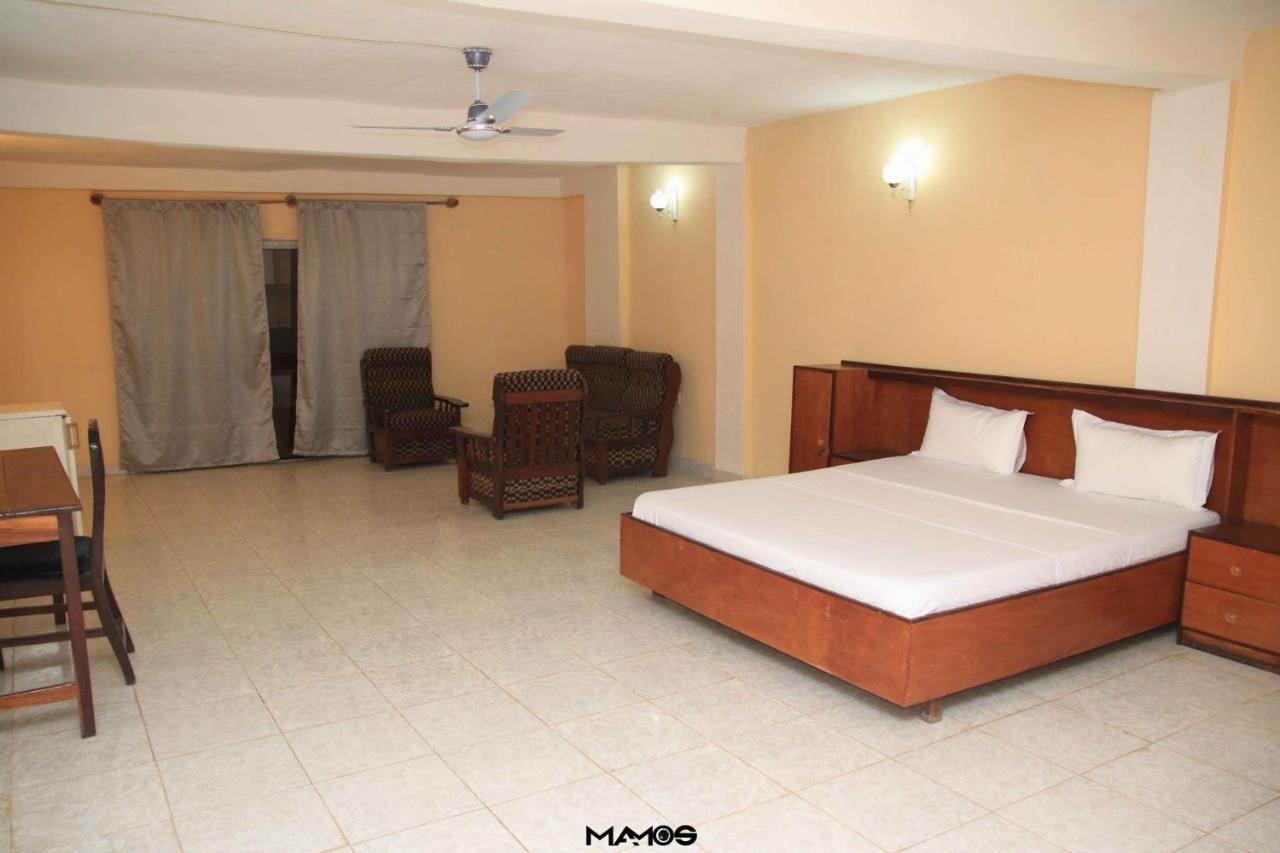Atlanticoast Residence Bakau Exterior photo