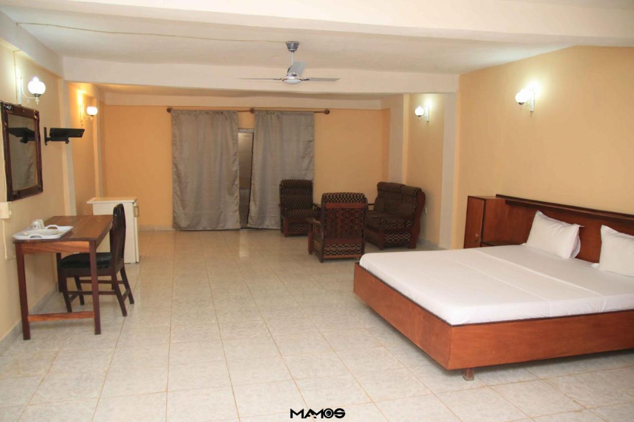 Atlanticoast Residence Bakau Exterior photo