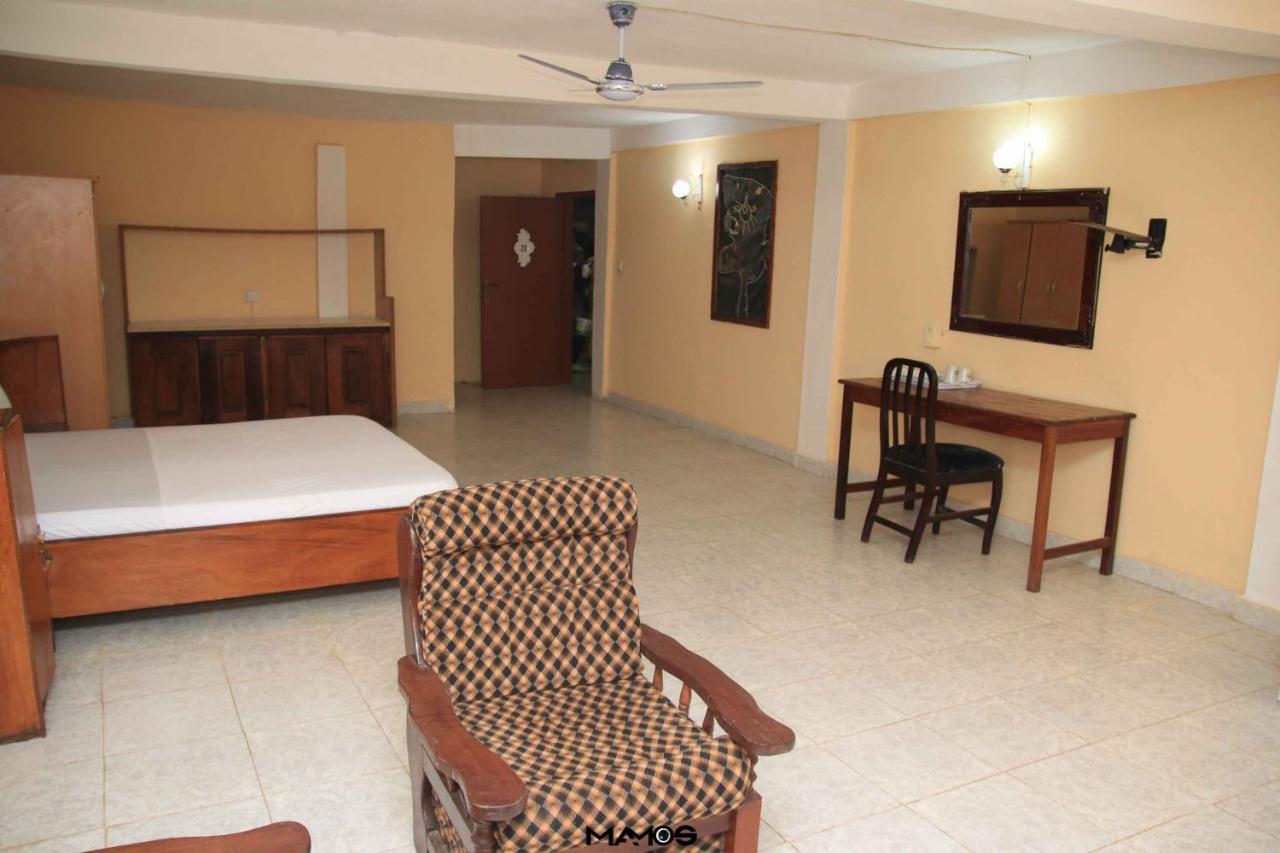 Atlanticoast Residence Bakau Exterior photo
